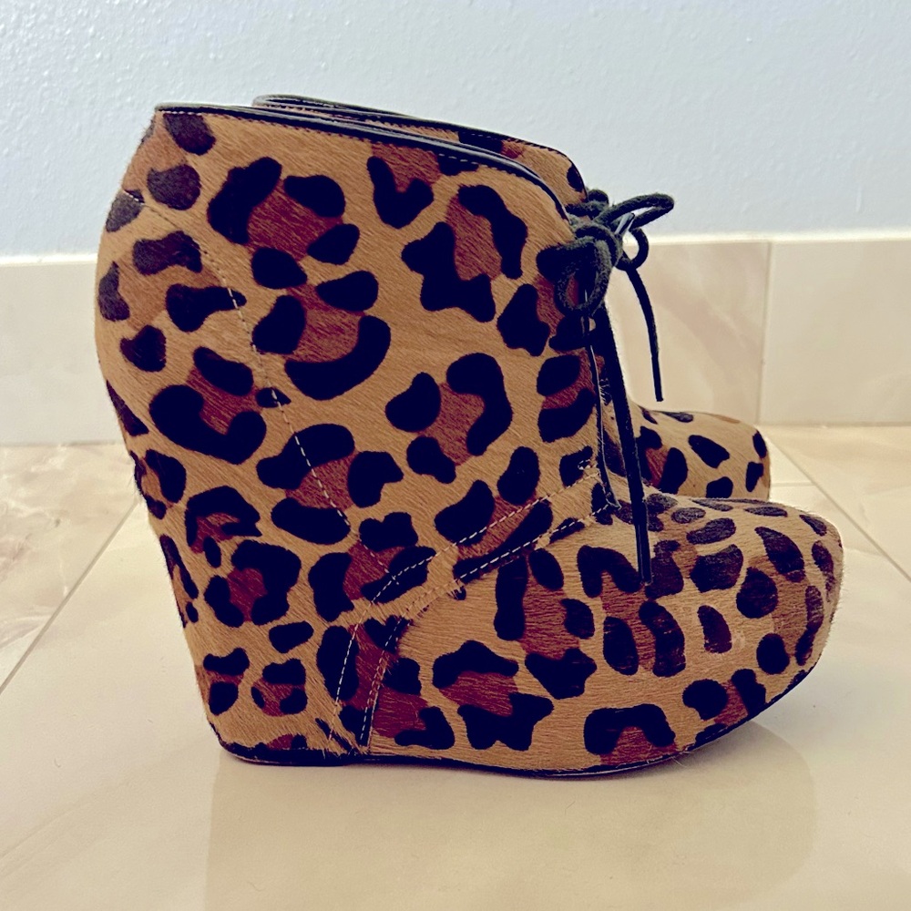 Steve Madden Annie-L leopard print pony hair platform wedge booties